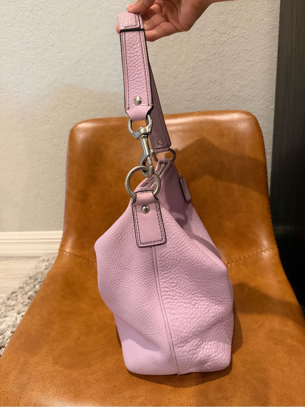 Coach Carly Pink pebbled Leather Hobo Shoulder bag - Picture 5 of 7